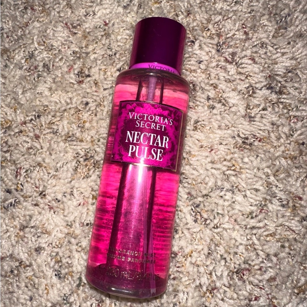 Secret NWT victoria secret  nectar pulse 💕